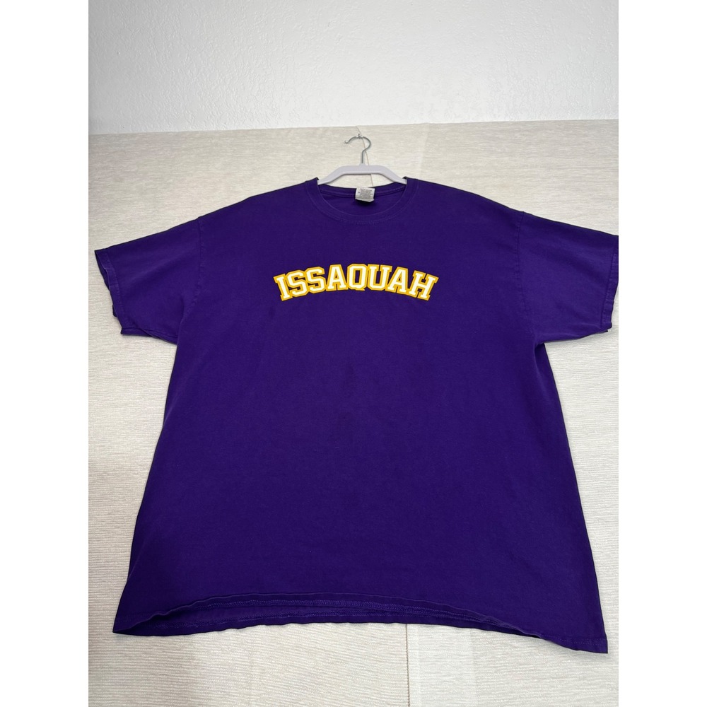 Gildan Issaquah Graphic‎ T-Shirt Mens XL Purple Short Sleeve Ultra Cotton